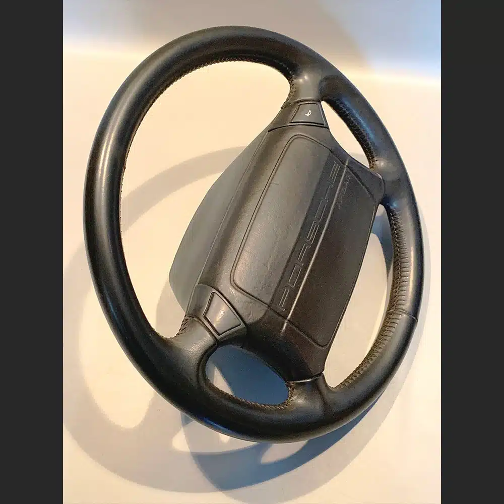 Volante Porsche 964/968 con Airbag. PET: 96434780450. Color Negro. Piel impecable. - Imagen 2