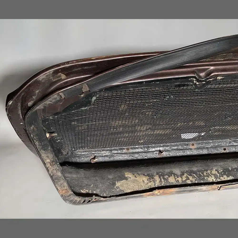 Rear spoiler for Porsche 911/930 G Model. 93051202300. Brown color - Image 6