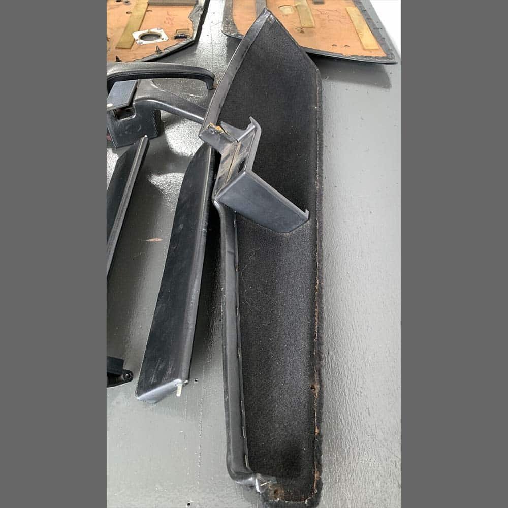 Paneles interior puerta Porsche 911/964. PET: 911555031 1kx Izquierda y PET: 911555032 1kx derecha. Piel genuina color Negro. - Imagen 5