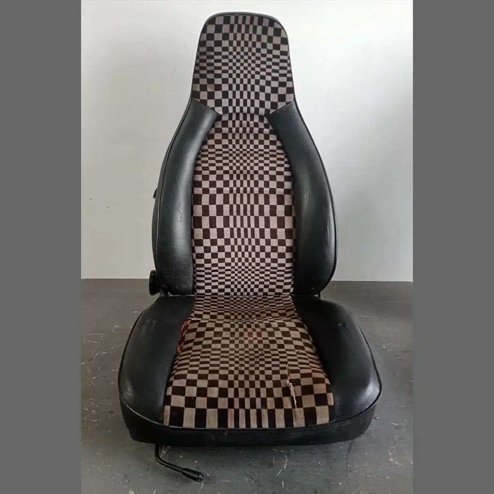Front seats with Pascha upholstery in black and white for Porsche 911/944/924. - Image 4