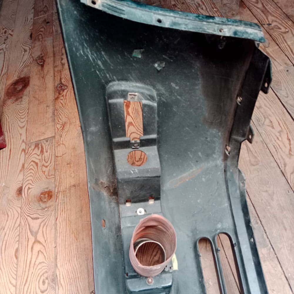 Front bumper cover with headlight washer option Porsche 964. PET: 96450511300. Green color - Image 8