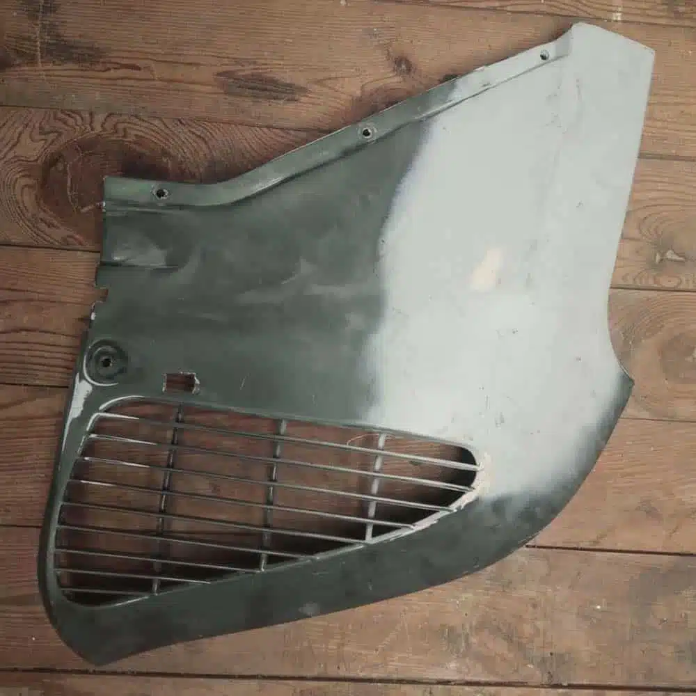 Front bumper cover Porsche 993 C2/C4. PET: 99350531100. Green color - Image 12