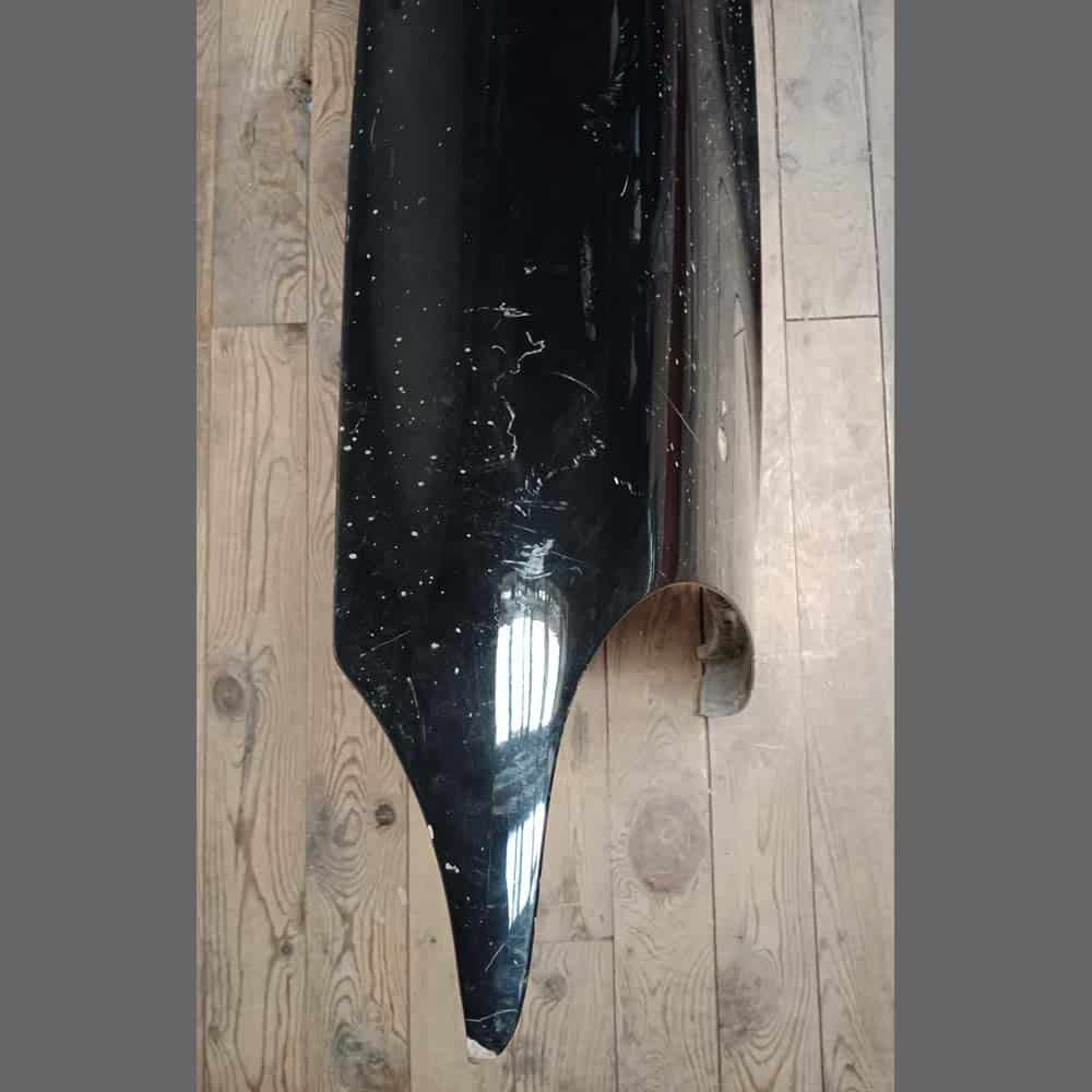 Front wings, left PET: 96450303102 and right PET: 96450303202 for Porsche 964. Black color - Image 15