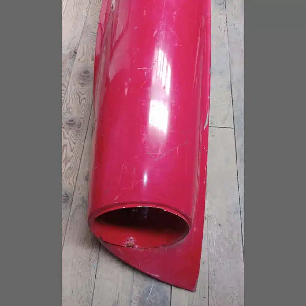 Front Wings, left and right for Porsche 911 (1974-89). Red color - Image 12