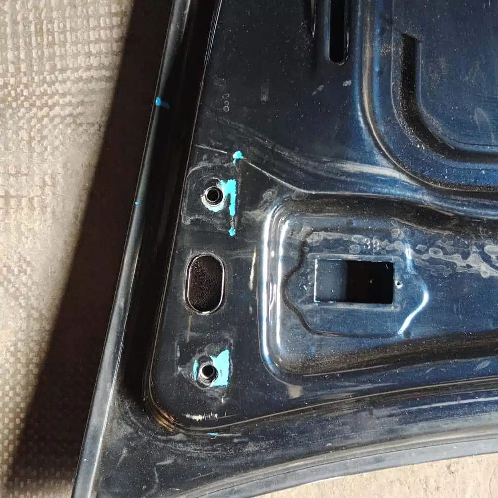 Hood Porsche 993. Genuine. PET: 99351101001. Blue color - Image 4