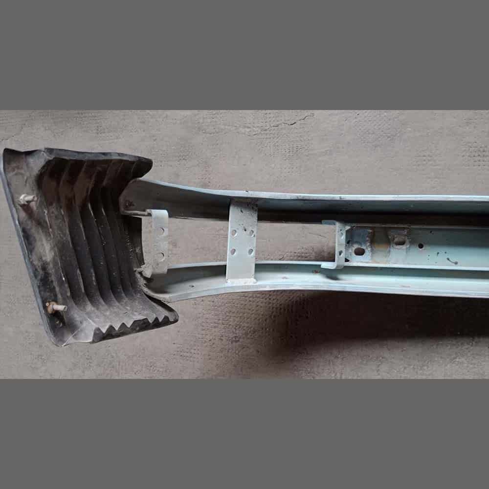 Parachoques delantero Porsche 911/930 modelo G años (1974-89). PET: 93050501102. Color azul claro - Imagen 7