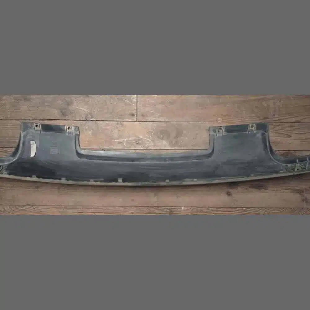 Rear spoiler, optional 4-pipe sports exhaust for Porsche Cayenne 955. PET: 95550552104. Black color - Image 2
