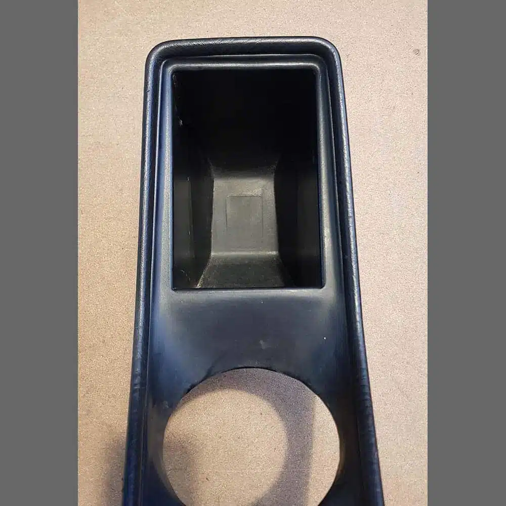 Center console Porsche 911 G Model. PET: 91155203003. Black color. - Image 4