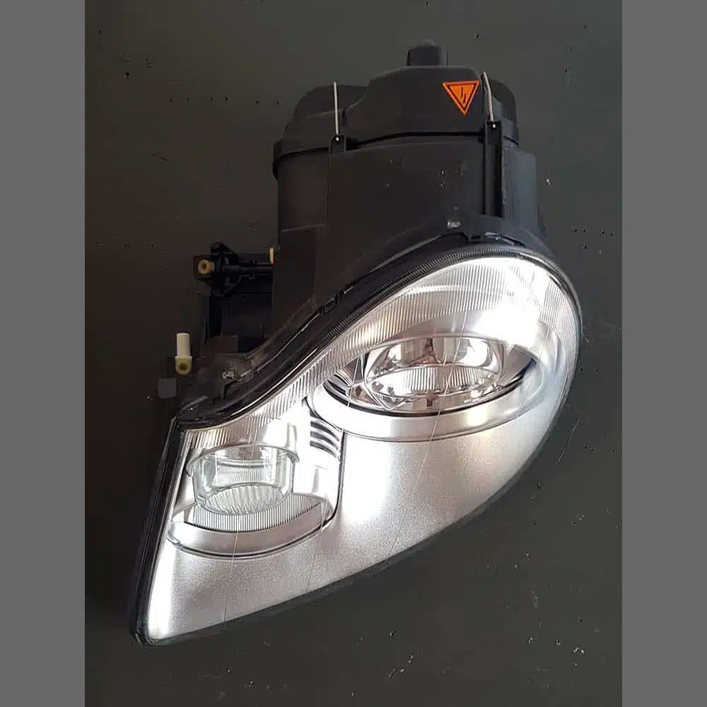 Faro delantero Izquierdo Bi-Xenon Porsche Cayenne 955. PET: 95563115751. Nuevo - Imagen 2