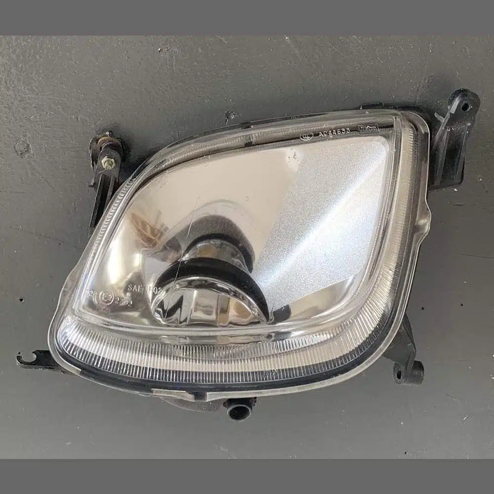 Luz antiniebla delantera lado derecho Porsche Cayenne 955