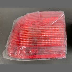 Piloto posterior izquierdo Porsche Cayenne 955