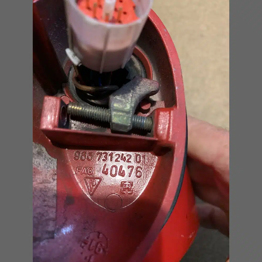 Espejos retrovisores exterior Porsche 964/993 CUP. OEM. (Lados izquierdo y derecho). Color Rojo - Imagen 4