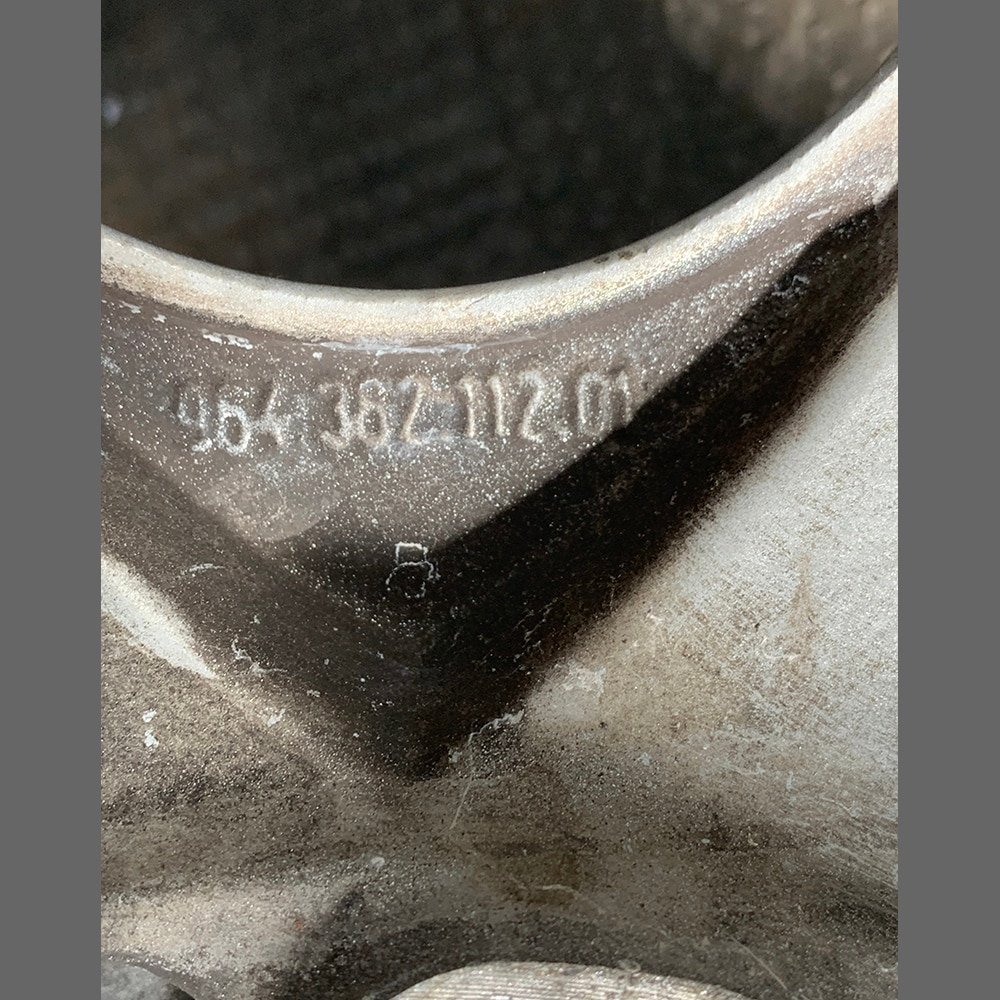 Rims Porsche 964. Genuine. 6Jx16 ET52.3 PET: 96436211201 - Image 7