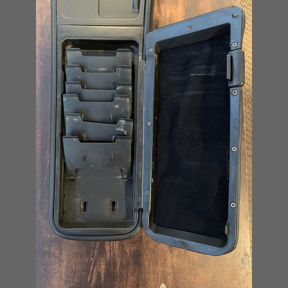 Consola central Porsche 944/944 S2/968. PET: 9445520510105. Color Negro - Imagen 14