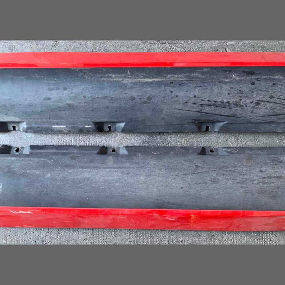 Side sill cover Left & Right for Porsche 964. Red color. PET: 96455919301 / 96455919401 - Image 3