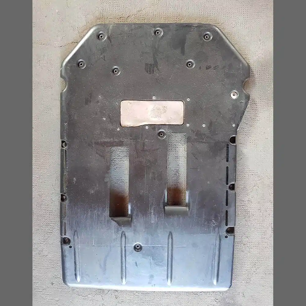 Protector de bajos de motor Porsche 964.