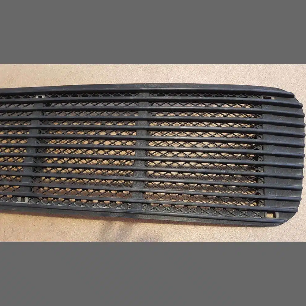 Air intake engine grille Porsche 911 (1974-89). PET: 91155941101 - Image 3