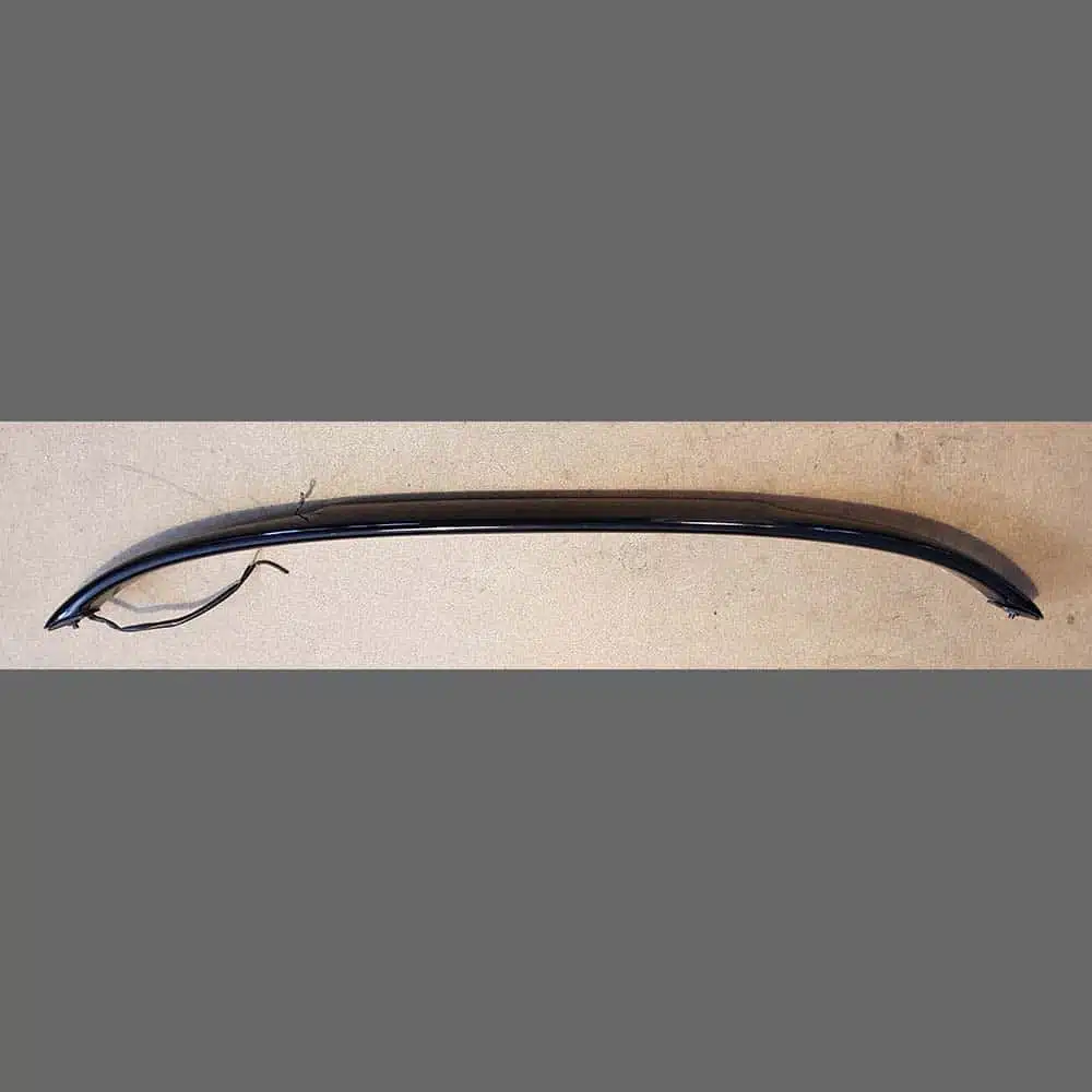 Additional brake light on the rear hood of a Porsche 993. PET: 00004490004. Black color - Image 3