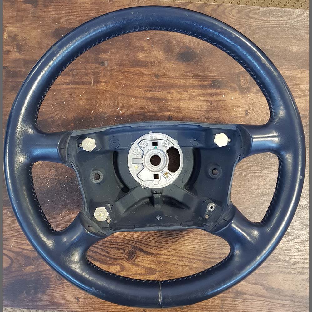 Volante Porsche 993 color Azul