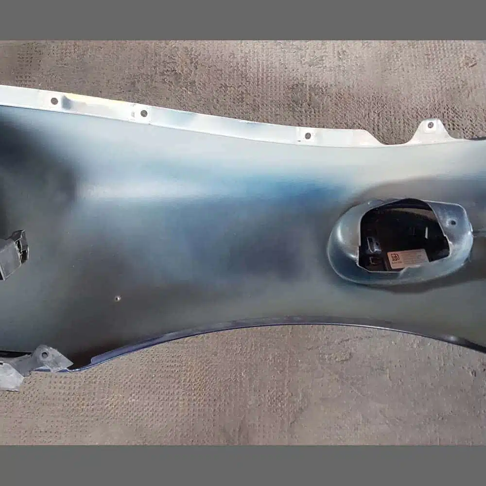 Aletas delanteras izquierda y derecha Porsche 996/986 MK1 con soportes recepción faro delantero. PET: 99650303101GRV / 99650303204GRV. Color Azul - Imagen 11
