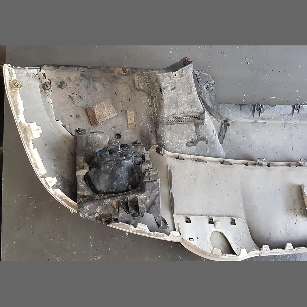 Front spoiler, upper and lower, for a Porsche Cayenne 957. Years (2007-2010). Headlights included. - Image 9