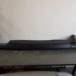 Spoiler parachoques trasero Porsche Cayenne 955. Color negro