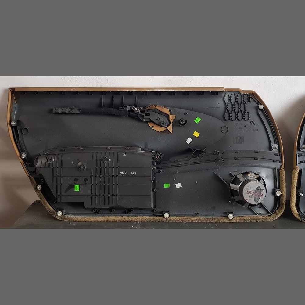 Paneles interior de puerta Porsche Boxster 986. Lados: Izq. PET: 98655512100 / Dcho. PET: 98655512200 - Imagen 11