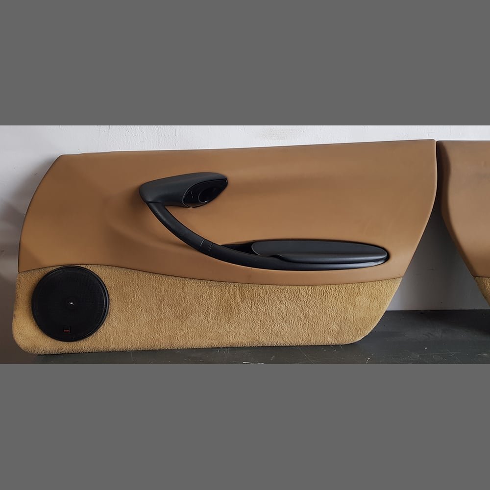 Paneles interior de puerta Porsche Boxster 986. Lados: Izq. PET: 98655512100 / Dcho. PET: 98655512200 - Imagen 3