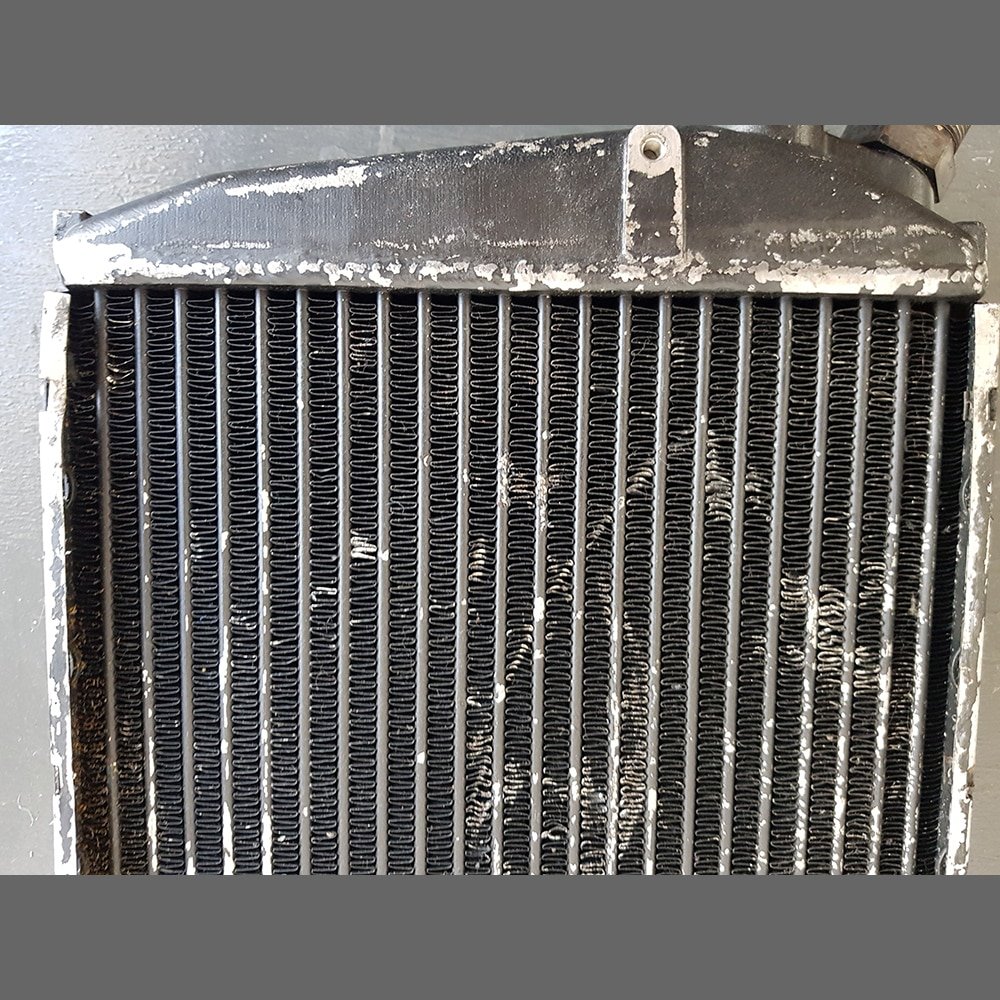 Radiador de aceite Porsche 964/993. PET: 964.207.220.02. Usado Buen estado. - Imagen 10