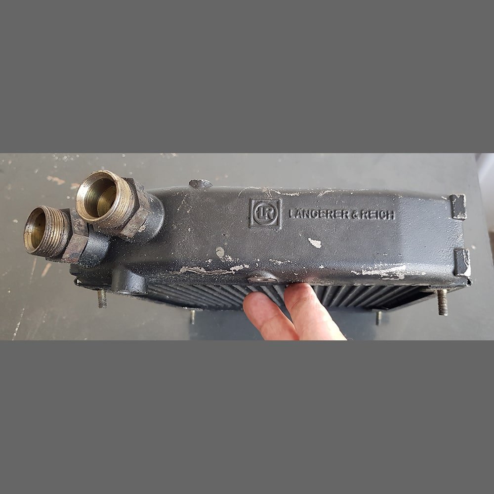 Radiador de aceite Porsche 964/993. PET: 964.207.220.02. Usado Buen estado. - Imagen 2