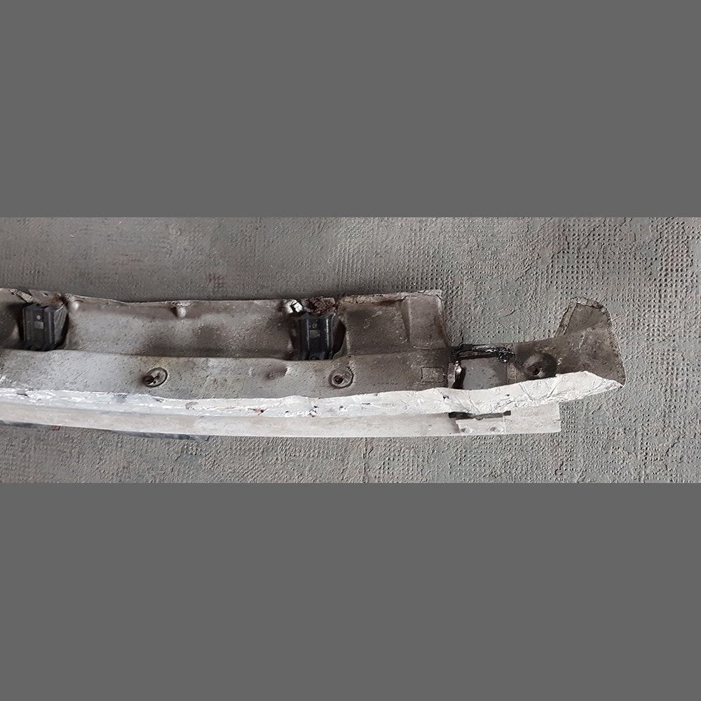 Soporte de parachoques trasero Porsche 964. PET: 96450502000. Incluye la protección térmica - Imagen 7