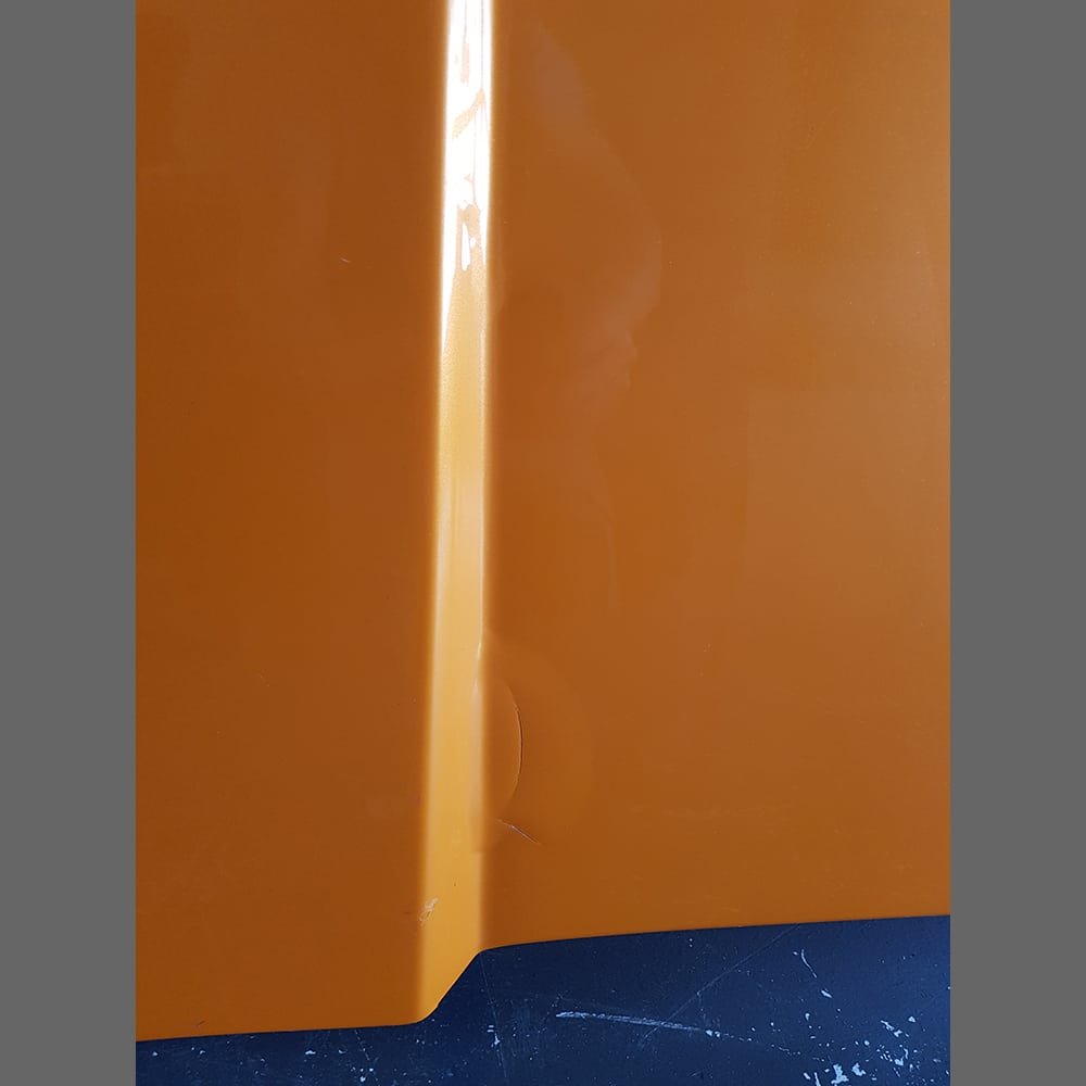 Capó Porsche 911. Años (1974-89). PET: 91151101003. Color Naranja - Imagen 5