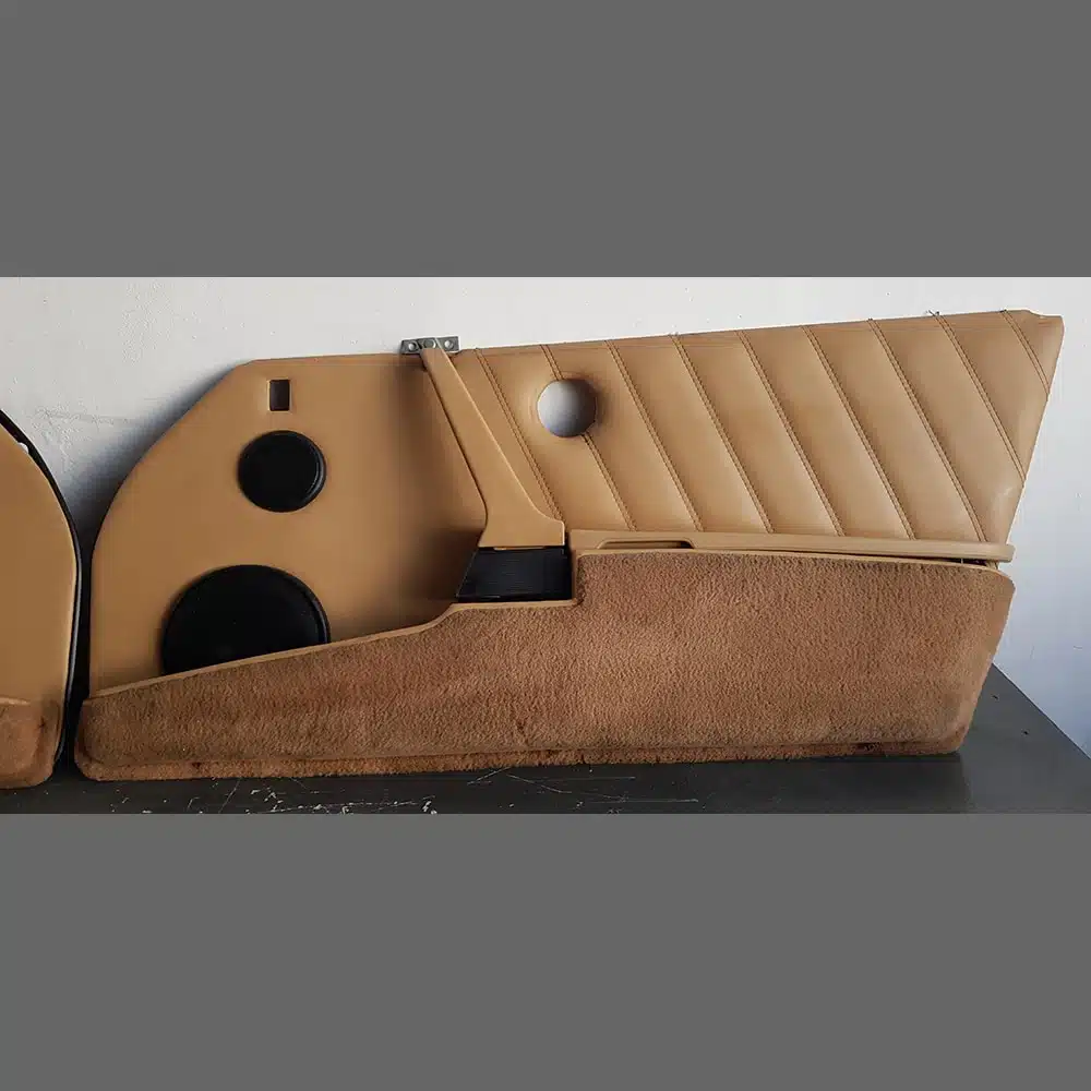 Inner door panels for Porsche 911/964. PET: 911555031 Left and PET: 911555032 Right. Leatherette. Cashmere beige color - Image 5