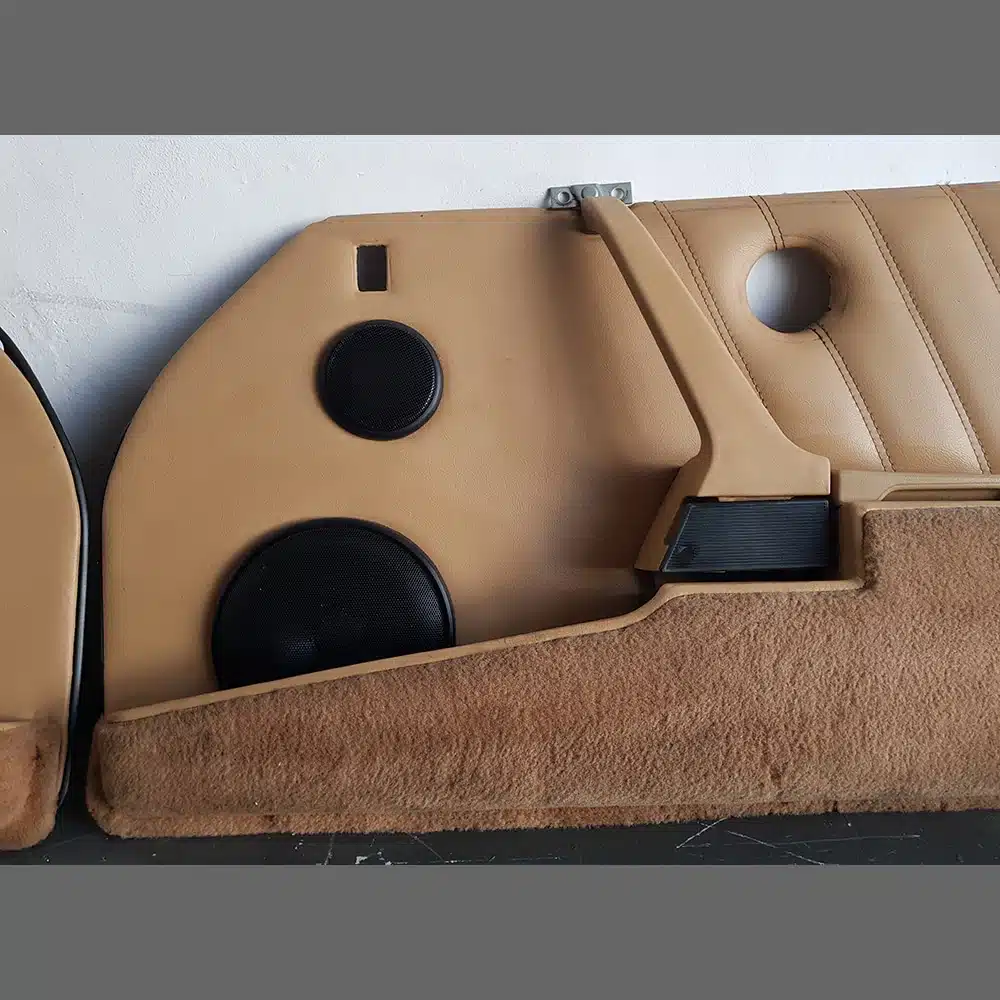 Inner door panels for Porsche 911/964. PET: 911555031 Left and PET: 911555032 Right. Leatherette. Cashmere beige color - Image 6
