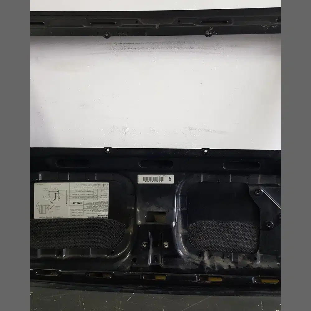 Tapa motor Porsche 964 Carrera 2/4 (1989-1994). PET: 96451201001. Color Negro - Imagen 9