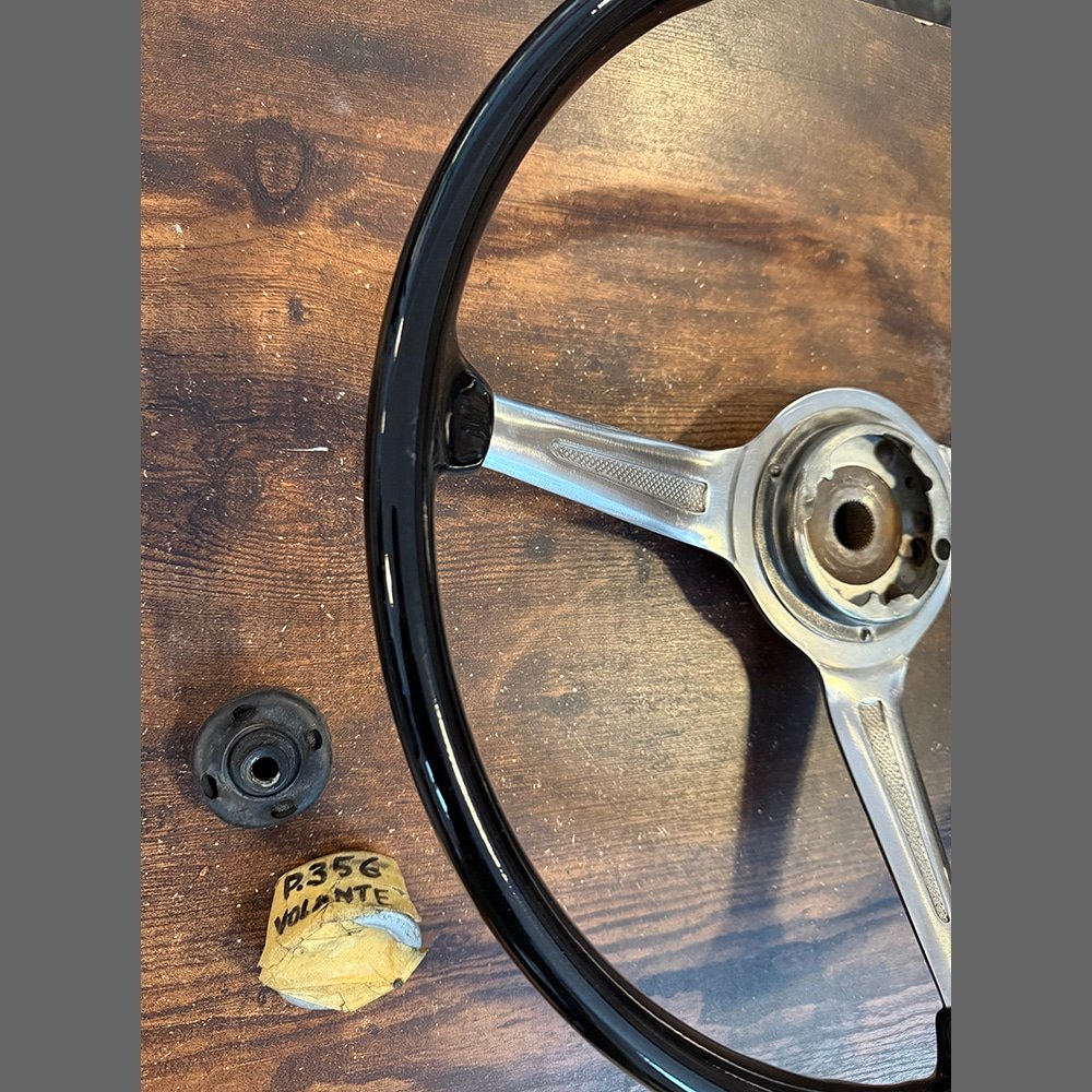 Volante Porsche 356 B / C. Diametro 425 mm. GENUINO - Imagen 2